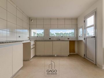 Casa 4 amb Barrio Privado TIERRAS DEL MAR - Mar Del Plata
