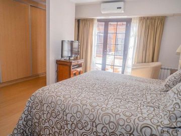 Increíble piso de 5 ambientes + cochera doble A 50 METROS DEL MAR!
