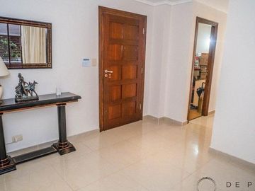 Increíble piso de 5 ambientes + cochera doble A 50 METROS DEL MAR!