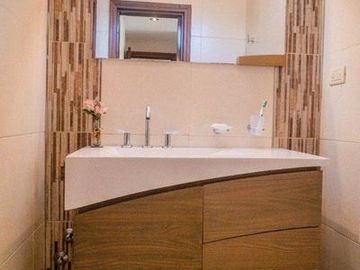 Increíble piso de 5 ambientes + cochera doble A 50 METROS DEL MAR!