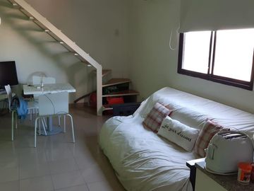 Venta - Departamento en Dúplex -  2 ambientes - Lanús Oeste