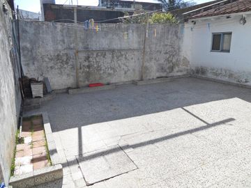 VENTA CHALET 3 AMBIENTES EN CARAPACHAY