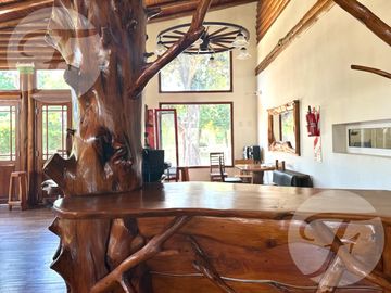 Venta de Casa, Restaurante  y Panaderia en Vuelta de Obligado | San Pedro (Ba)