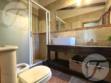 Venta de Casa, Restaurante  y Panaderia en Vuelta de Obligado | San Pedro (Ba)