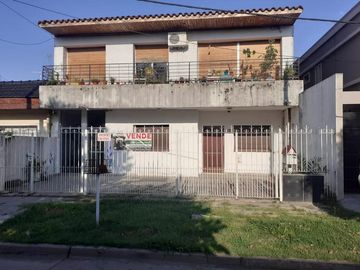 Casa - Claypole