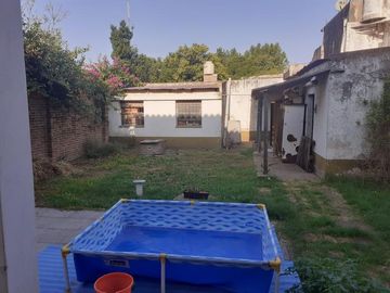 Casa - Claypole