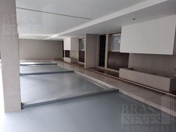 A ESTRENAR !! 4 amb. // SUITE// COCHERA //JARDIN *  A 6 CUADRAS DE MAIPU