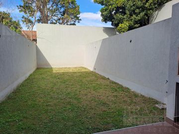 A ESTRENAR !! 4 amb. // SUITE// COCHERA //JARDIN *  A 6 CUADRAS DE MAIPU