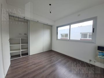 A ESTRENAR !! 4 amb. // SUITE// COCHERA //JARDIN *  A 6 CUADRAS DE MAIPU