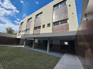 A ESTRENAR !! 4 amb. // SUITE// COCHERA //JARDIN *  A 6 CUADRAS DE MAIPU