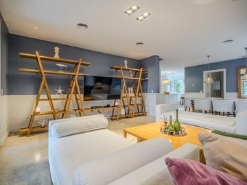 Casa de 7 ambientes en  El Yacht  de Nordelta