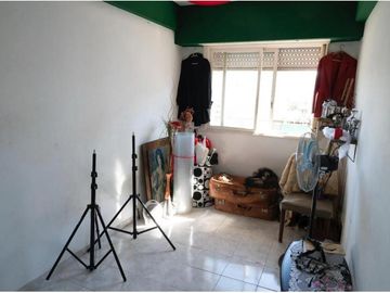Departamento en venta - 2 Dormitorios 1 Baño - 70mts2 - Caballito