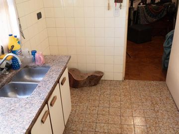 Departamento en venta - 2 Dormitorios 1 Baño - 70mts2 - Caballito