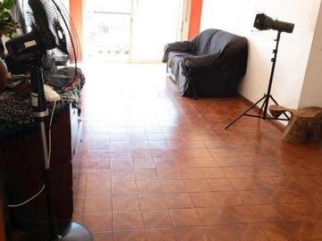 Departamento en venta - 2 Dormitorios 1 Baño - 70mts2 - Caballito