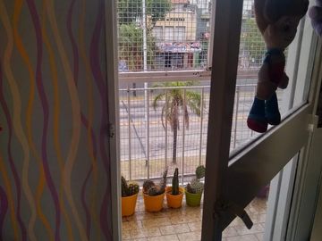 Departamento en  muy buen estado, vista a Avenida Mitre