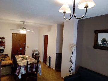Departamento en  muy buen estado, vista a Avenida Mitre