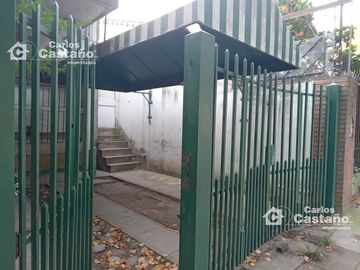 Casa 4 Amb.   Dep. de Servicio, Todo en Planta Baja