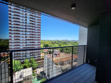 Venta departamento monoambiente con balcon en Vicente Lopez