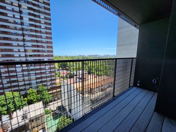 Venta departamento monoambiente con balcon en Vicente Lopez