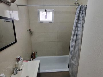 Departamento de tres ambientes a la venta en Wilde