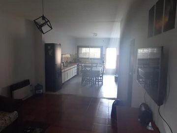 Casa - Luis Guillon