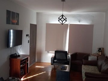 Casa - Luis Guillon