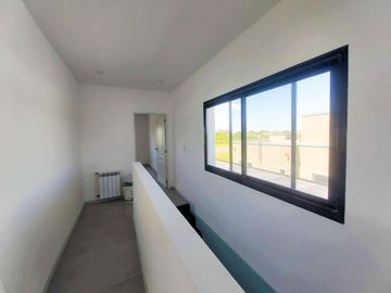 Venta de casa 4 dormitorios con pileta en San Eduardo - Pilar