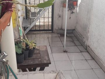 PH en venta - 2 dormitorios 1 baño - patio interno - 70 mts 2- Ramos Mejia