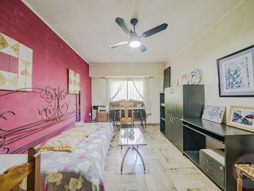 VENTA CASA QUINTA PARQUE LELOIR