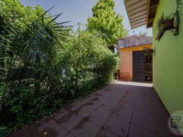 VENTA CASA QUINTA PARQUE LELOIR
