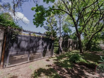 VENTA CASA QUINTA PARQUE LELOIR