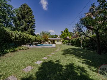 VENTA CASA QUINTA PARQUE LELOIR