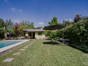 VENTA CASA QUINTA PARQUE LELOIR