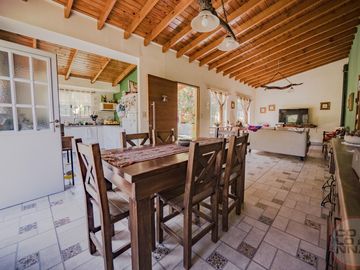 VENTA CASA QUINTA PARQUE LELOIR