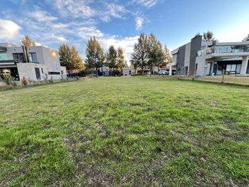 Terreno en venta - 849Mts2 - Principado de San Vicente, Ezeiza
