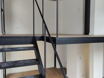 AVA - Venta Excelente Semipiso en Edificio Paunero - Muñiz - San Miguel -
