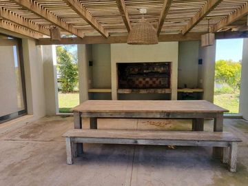Casa en venta - 5 Dormitorios 5 Baños - 1.000Mts2 - Pinamar