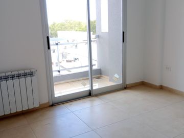 SEMIPISO 3 AMBIENTES A ESTRENAR