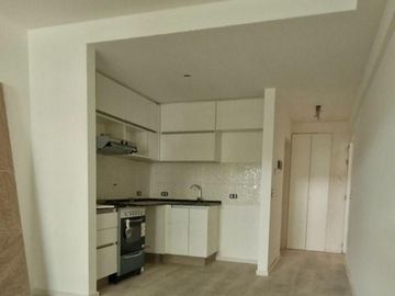 Venta Departamento Ambiente - Palermo. Divisible, a pulmón. Balcón terraza