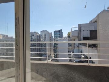 Venta Departamento Ambiente - Palermo. Divisible, a pulmón. Balcón terraza