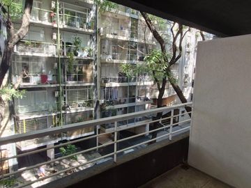 Venta Departamento Ambiente - Palermo. Divisible, a pulmón. Balcón terraza