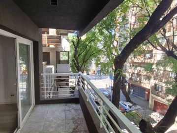 Venta Departamento Ambiente - Palermo. Divisible, a pulmón. Balcón terraza