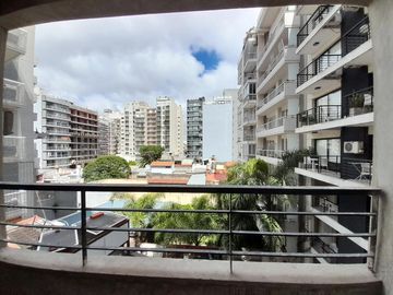 Venta Departamento Ambiente - Palermo. Divisible, a pulmón. Balcón terraza