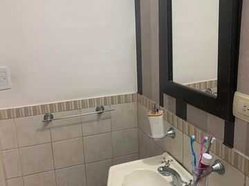 DUPLEX 4 AMB. CON PISCINA EN VENTA - CARAPACHAY