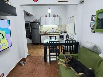 Casa en venta - 1 Dormitorio 1 Baño - 63Mts2 - Tres de Febrero