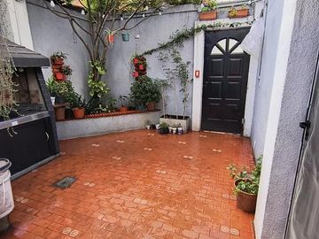 Casa en venta - 1 Dormitorio 1 Baño - 63Mts2 - Tres de Febrero