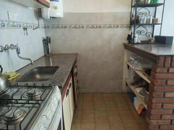 Dúplex de 2 ambientes venta Villa Luzuriaga