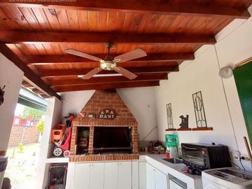 ¡Hermosa casa en zona tranquila de Mar de Ajo!