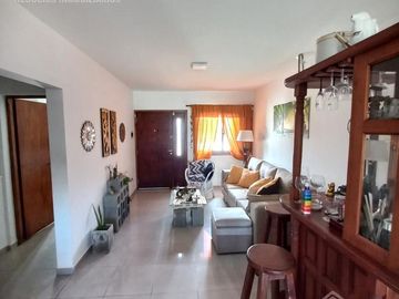 ¡Hermosa casa en zona tranquila de Mar de Ajo!