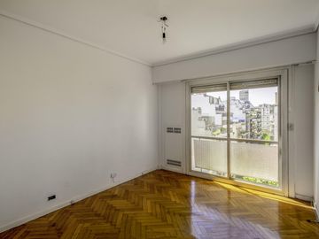 Departamento en venta 4 amb en Esquina - 3 dormitorios   dependencia